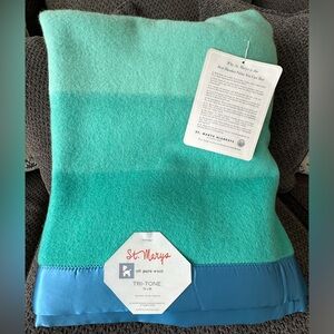 Vintage NWT! St. Marys 100% pure wool blanket A very rare find!